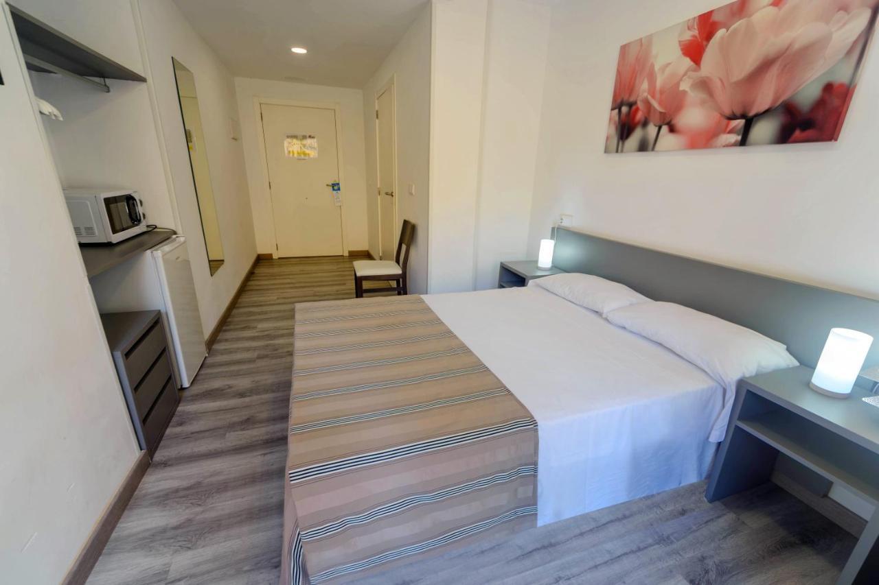 Hostal Anna Benidorm Eksteriør bilde
